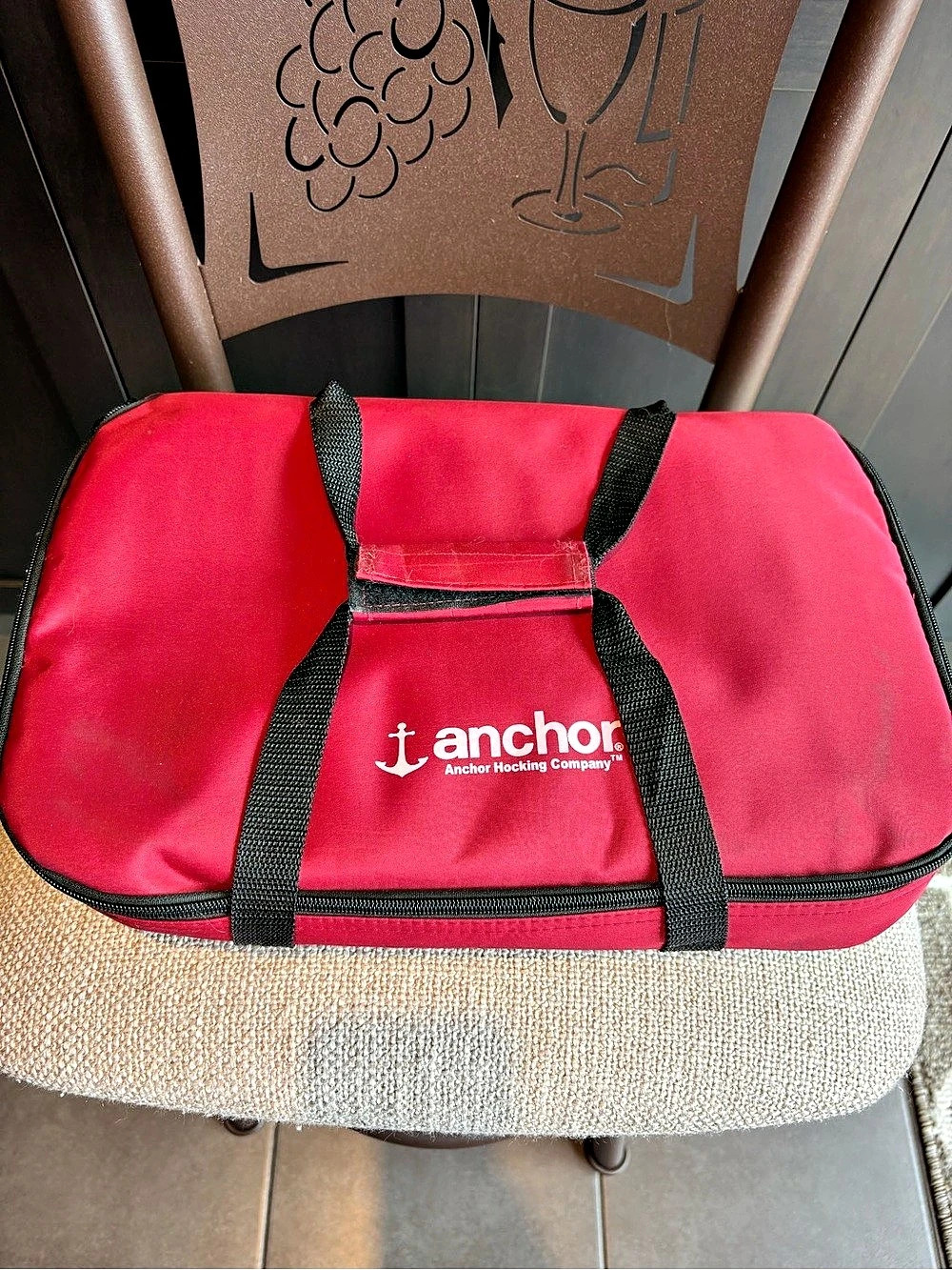 Anchor Hocking Essentials Bake N Take Tote Set Red & Black